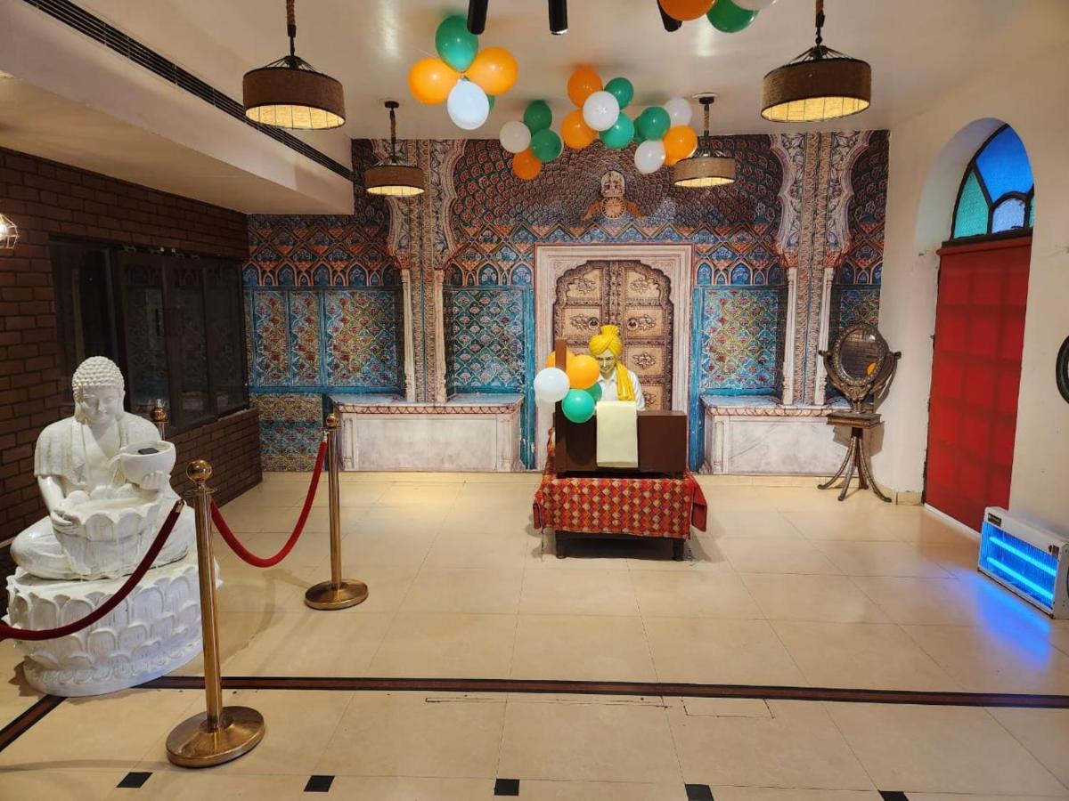 Ambala Haveli Hotel Exterior photo